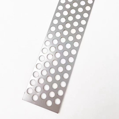 Mesh Filter Stainless Steel Berlubang 6mm Dengan Sertifikasi ISO9001
